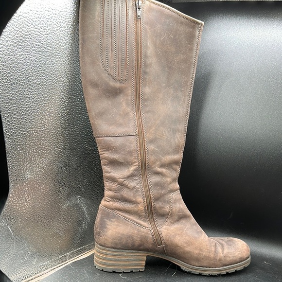 brown Clark's knee high boots size 9 - Picture 5 of 8